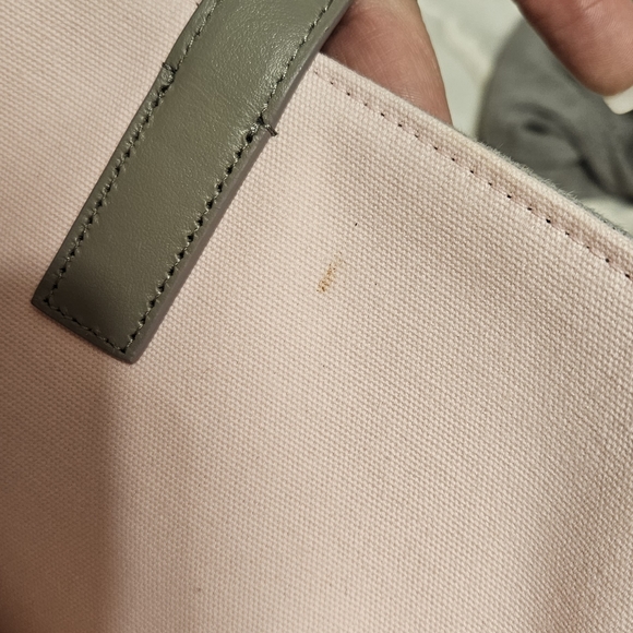 Givenchy Medium G Tote - Picture 3 of 13